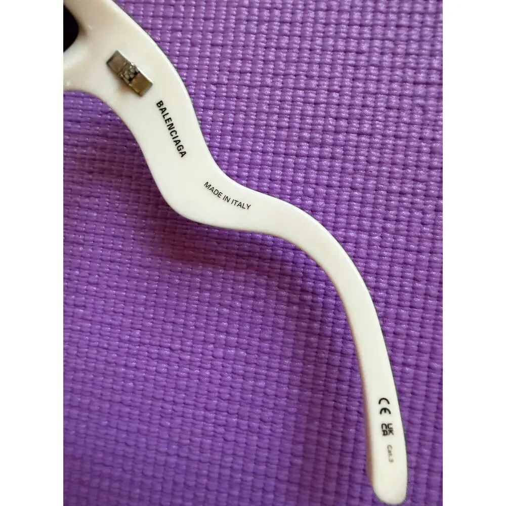 New Balenciaga BB0319S 003 Hamptons Cat White Alien Sunglasses 59-18-130